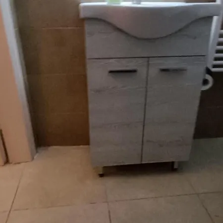 شقة Apartmentssindesmos Peraía